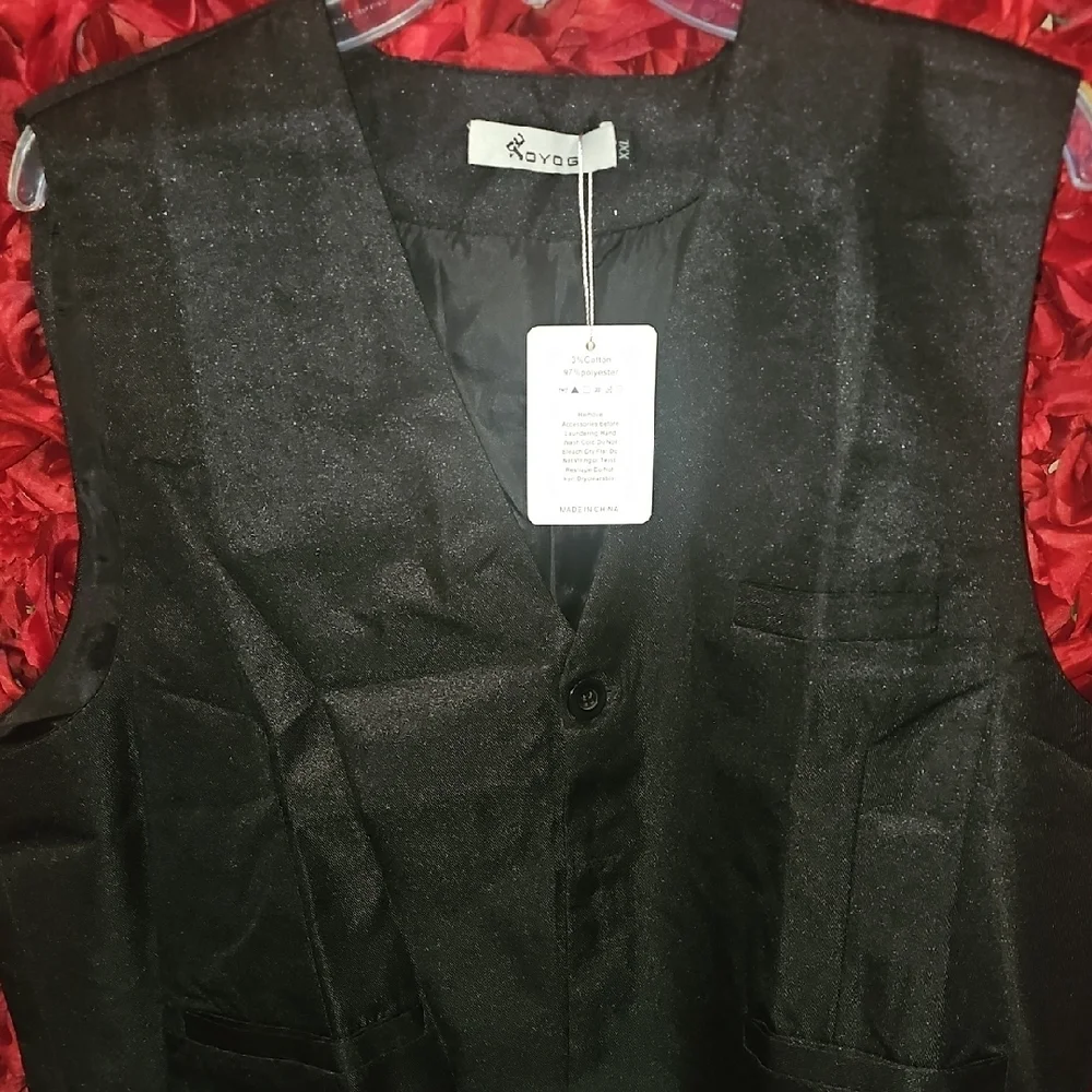 Koyog NWT Men's Black Vest with Button Closure Size XXL